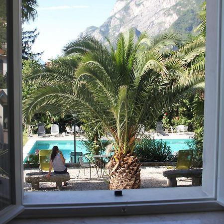 Albergo Garni Villa Moretti Riva del Garda Exterior foto